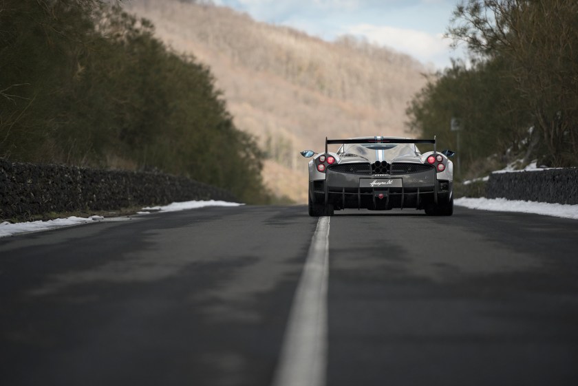 (Pagani Automobili)