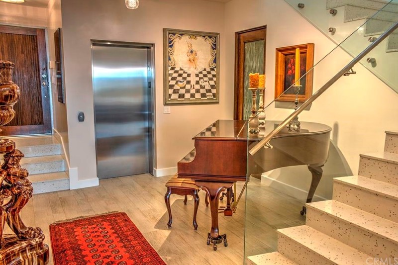 (Zillow)