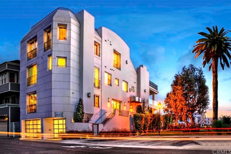 (Zillow)