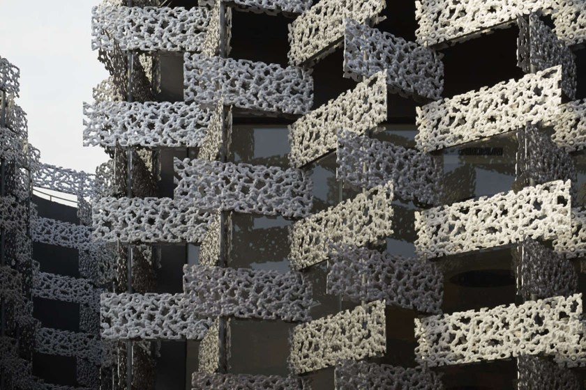 (Kengo Kuma and Associates)