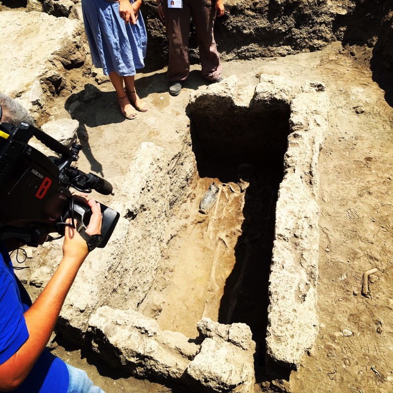 The recently discovered tomb (Pompeii Archeological Site Press Office via AP)