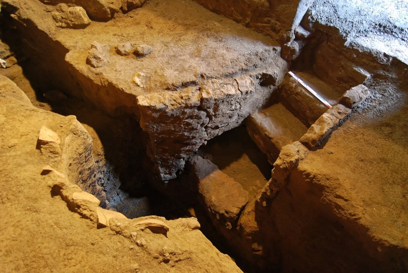 An undated picture made available by the Pompeii Archeological site Press Office, showing an ancient shop recently discovered in Pompeii, near Naples, Italy. (Pompeii Archeological Site Press Office via AP)