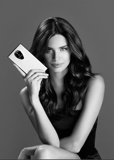 (Sirin Labs)