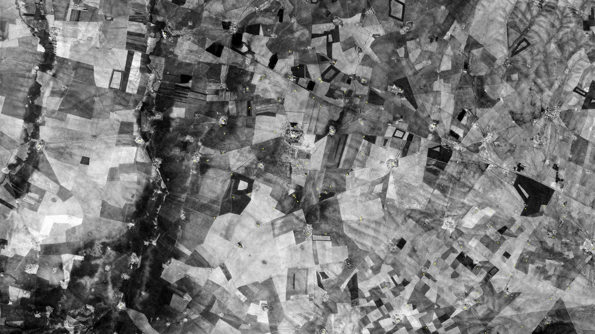 Ancient ruins are visible in this satellite image of Tell Hamoukar in eastern Syria. (CORONA ATLAS PROJECT)