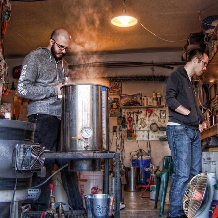 distilling, home distilling, illegal distilling