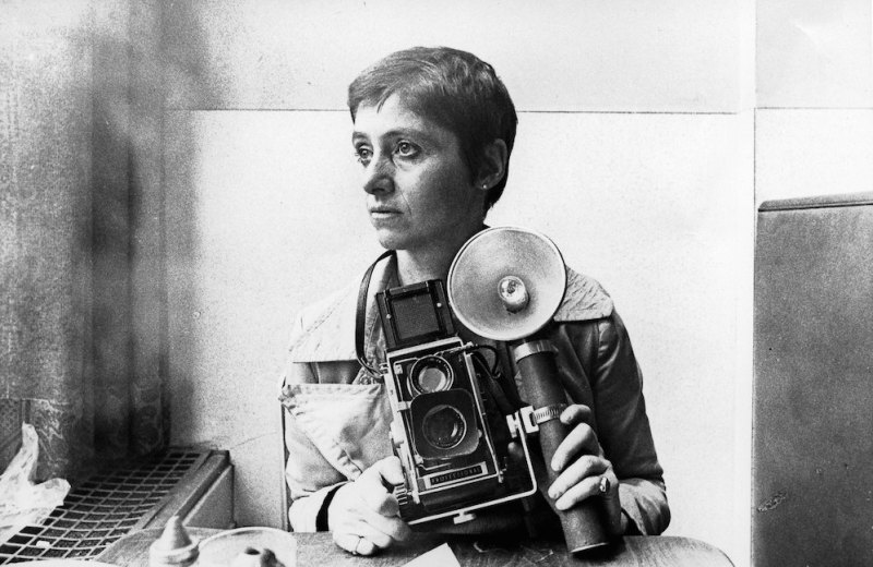 NEW YORK, NY - CIRCA 1968: Photographer Diane Arbus poses for a rare portrait in the Automat at Sixth Avenue between 41st & 42nd Street in New York, New York circa 1968. (Photo by Roz Kelly/Michael Ochs Archives/Getty Images)