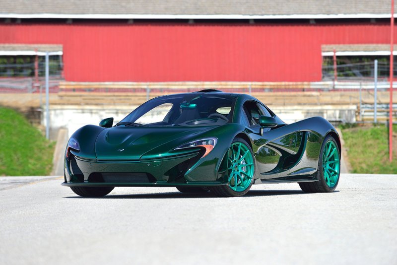 Mecum Auctions Showcase