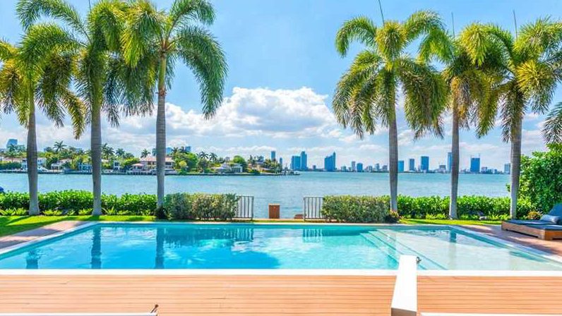 (Julian Johnston/miamiwaterfront.com)