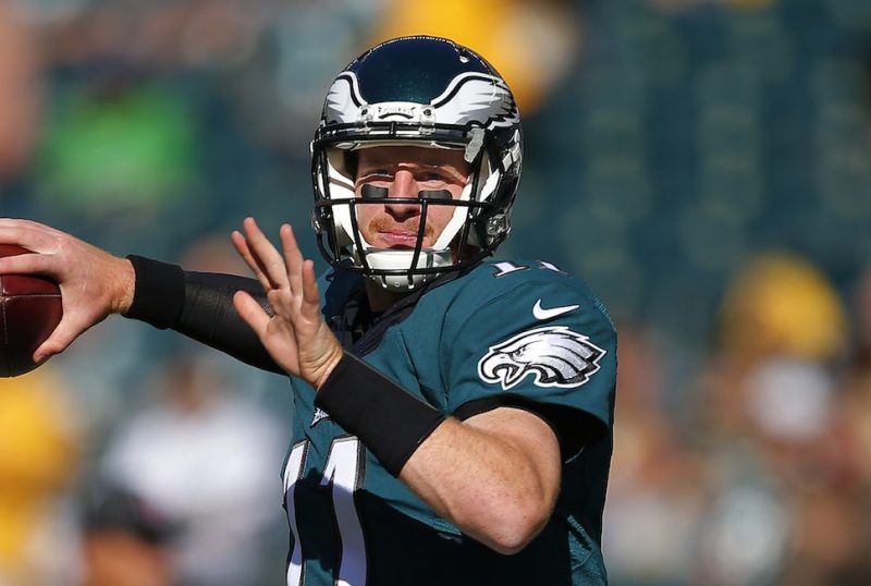 PHILADELPHIA, PA - SEPTEMBER 25: Carson Wentz #11 of the Philadelphia Eagles warms up before a game against the Pittsburgh Steelers at Lincoln Financial Field on September 25, 2016 in Philadelphia, Pennsylvania. (Photo by Rich Schultz/Getty Images)