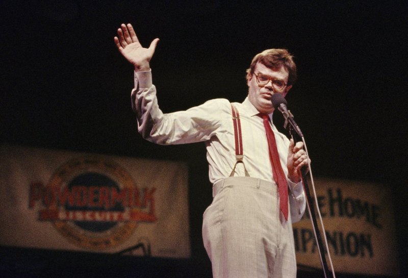 Garrison Keillor delivers his "News from Lake Wobegon" monologue during his PRAIRIE HOME COMPANION live radio show at the Fitzgerald Theater on March 8, 1986 in St. Paul, Minnesota. (Alvis Upitis/Getty Images)