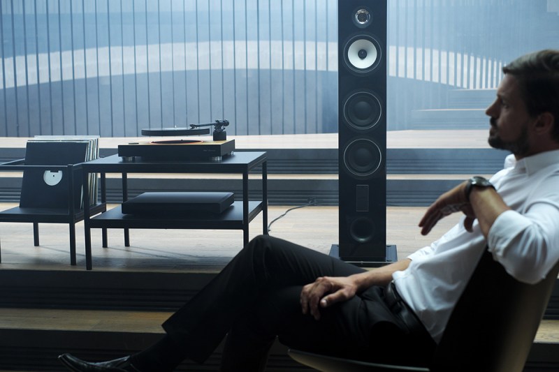 Levitating Turntable