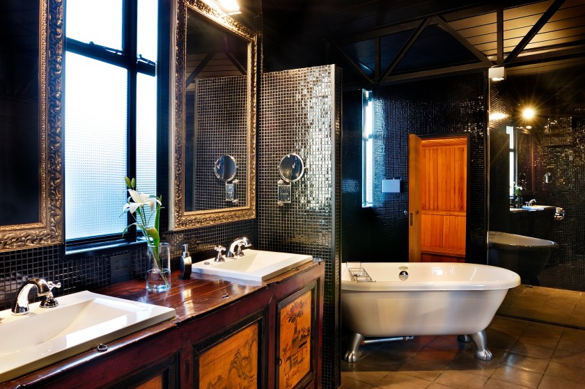 Bathroom at The Clubhouse (Oasis Collections)
