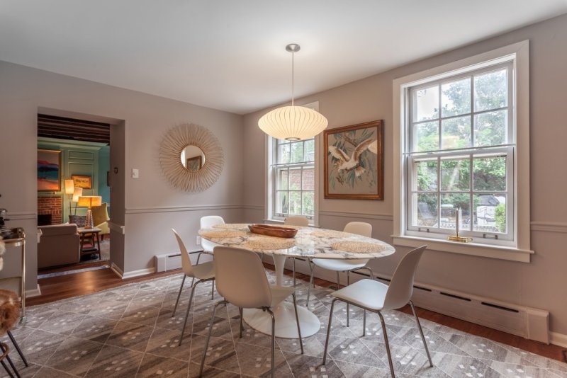 2 Loxley Court (Michael Hirsch)