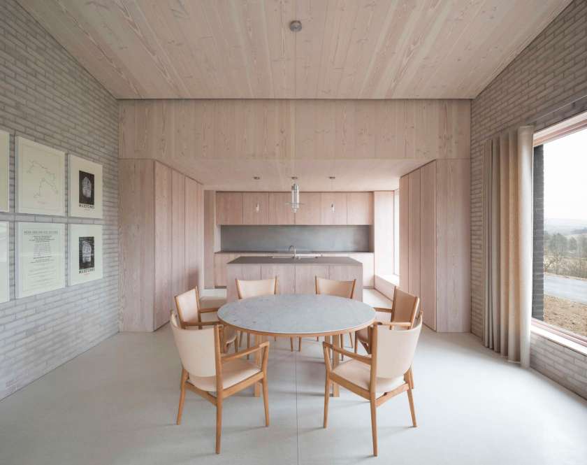 (Gilbert McCarragher/John Pawson)