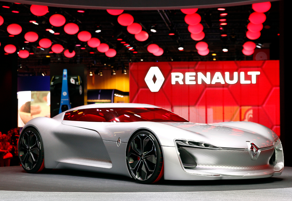The Renault Trezor Suggests the Future of Electric Cars