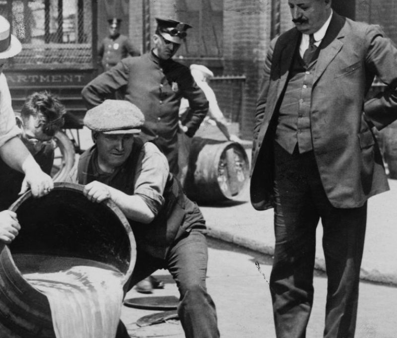 UNSPECIFIED - CIRCA 1754: Prohibition in the USA 1920-1933: A barrel of confiscated illegal beer being poured down a drain. Alcohol Temperance America (Photo by Universal History Archive/Getty Images)