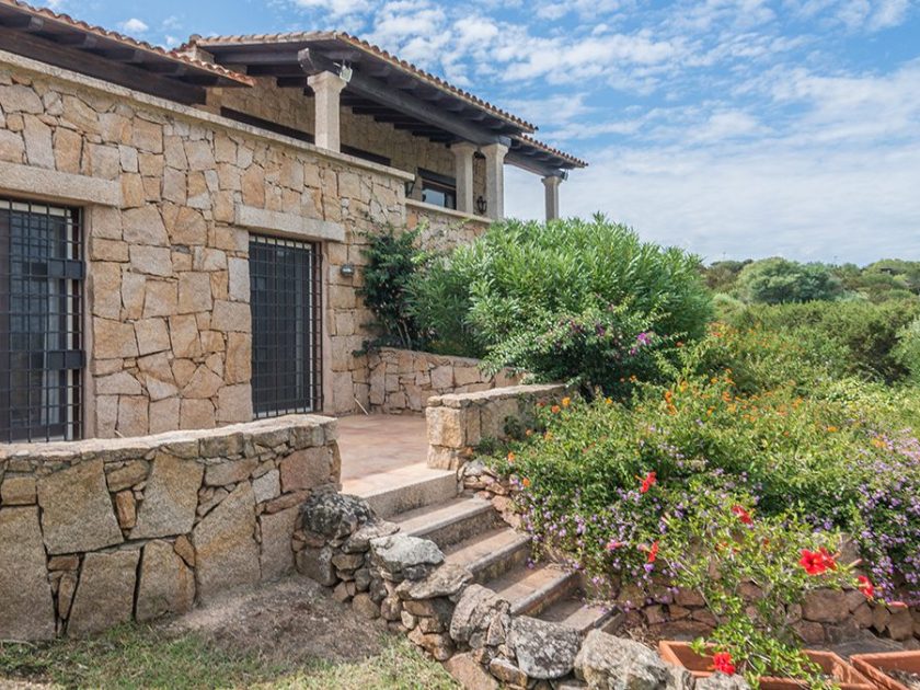 Sardinian Villa With Secret Garden