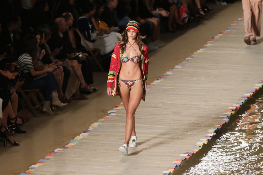 NEW YORK, NY - SEPTEMBER 14: Model Taylor Hill walks the runway wearing Tommy Hilfiger Women's Spring 2016 during New York Fashion Week: The Shows at Pier 36 on September 14, 2015 in New York City. (Photo by Neilson Barnard/Getty Images for Tommy Hilfiger)