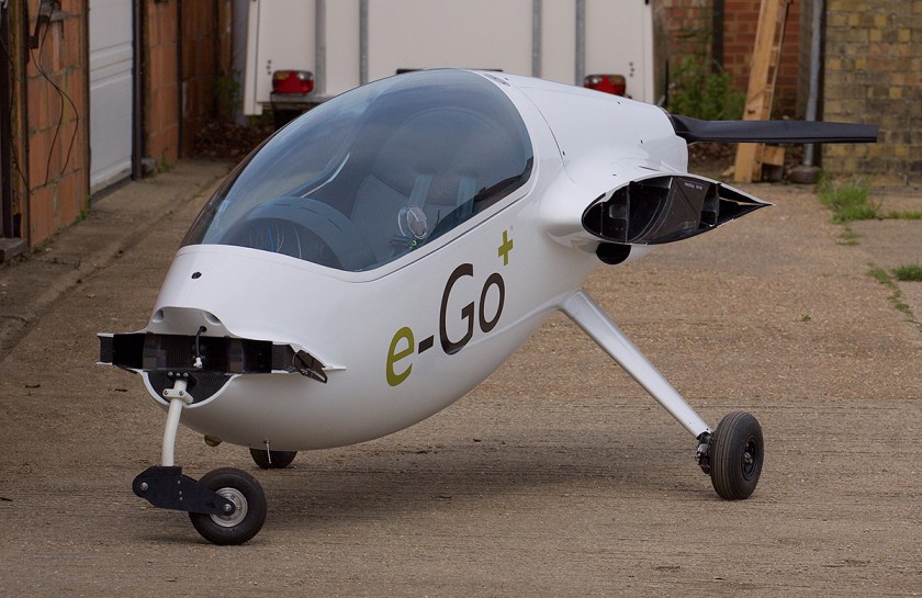 James Bond-Style Flat Pack Aircraft