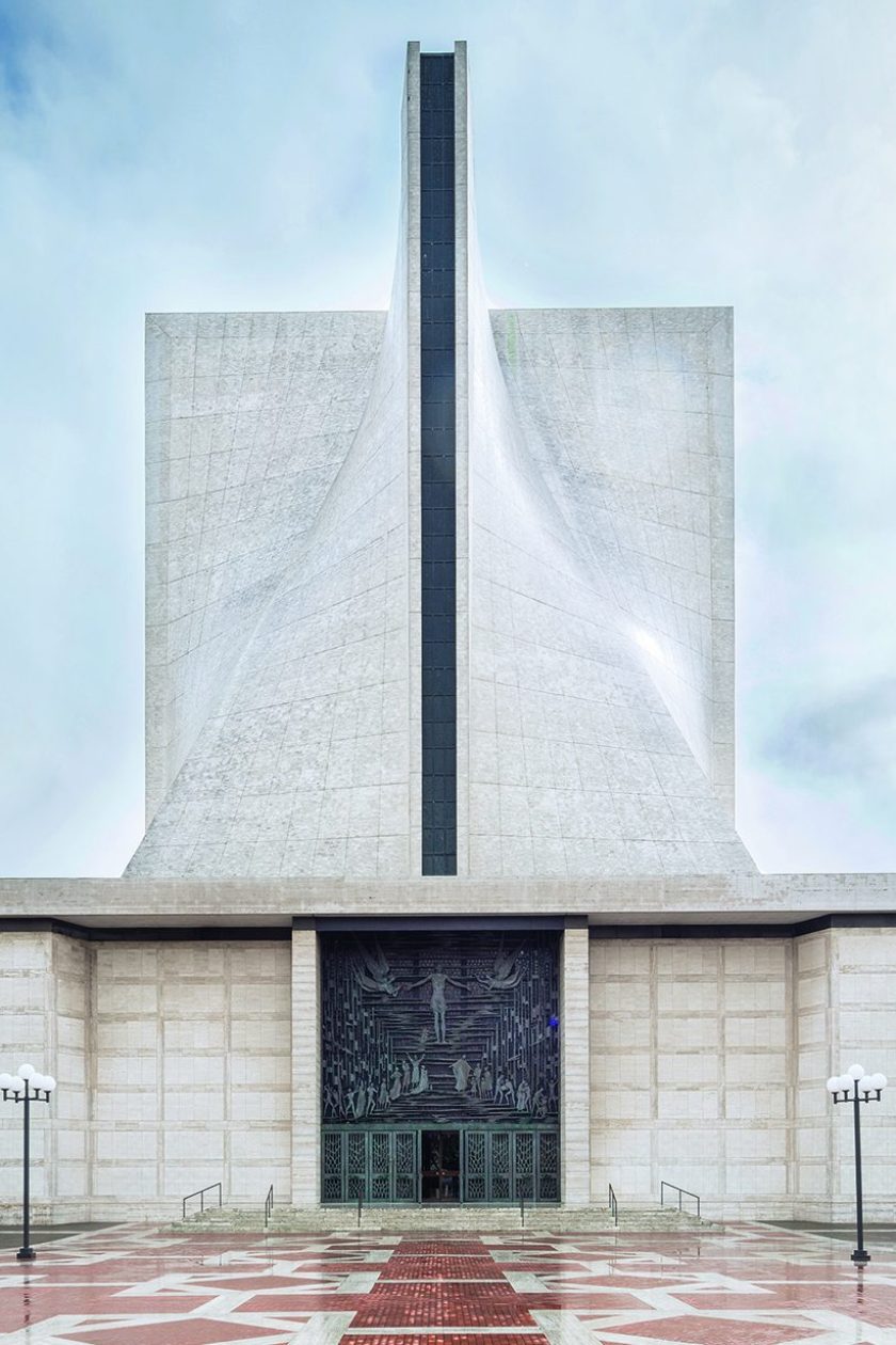 San Francisco, CA: St. Mary’s Cathedral, Pietro Belluschi and Pier Luigi Nervi, 1971. Darren Bradley/Phaidon)