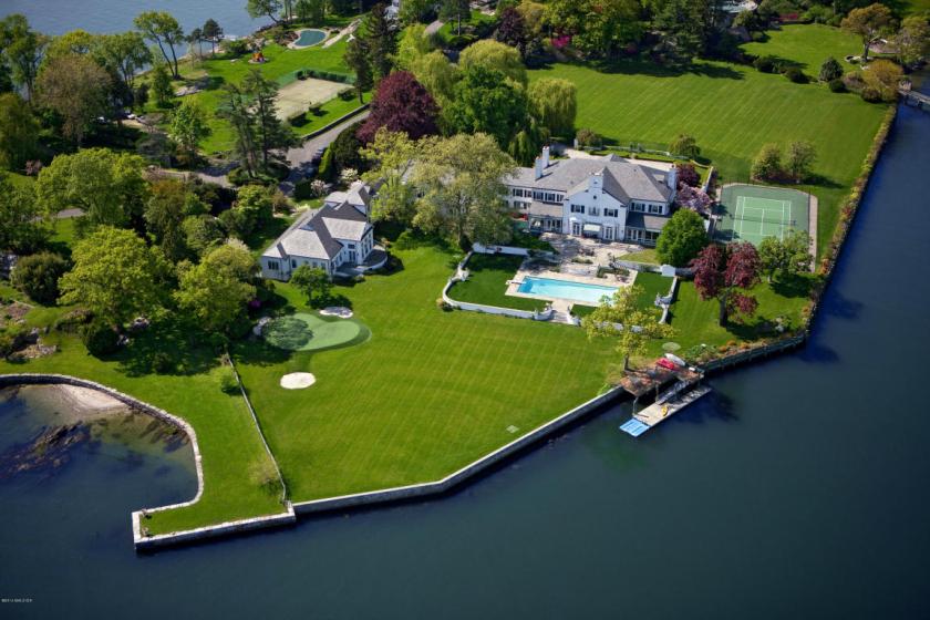 Donald Trump's First Mansion