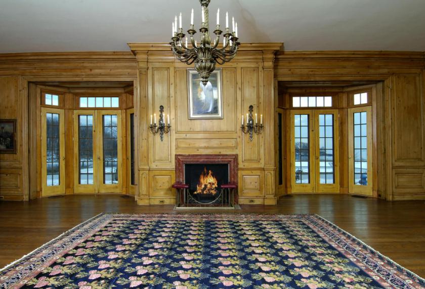 Donald Trump's First Mansion