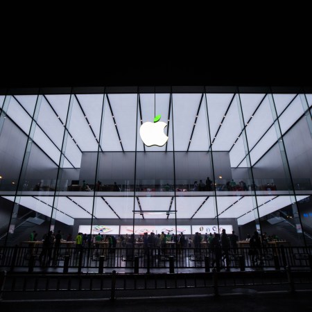 apple