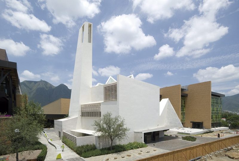(Moneo Brock)