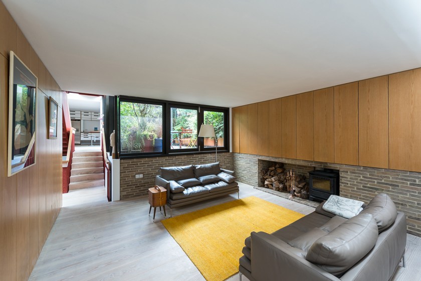 Kew House