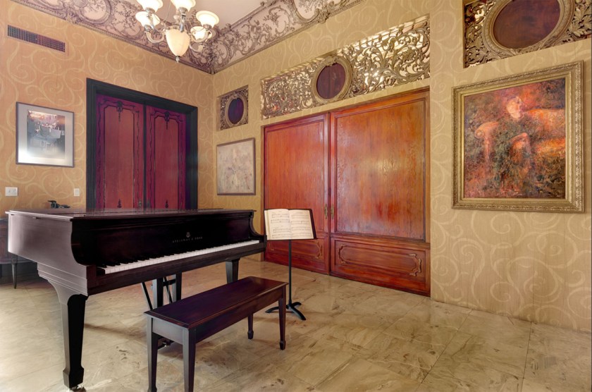 Kleeberg Residence Auction