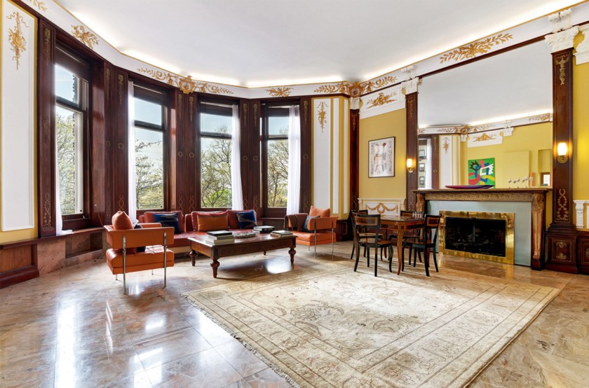 Kleeberg Residence Auction