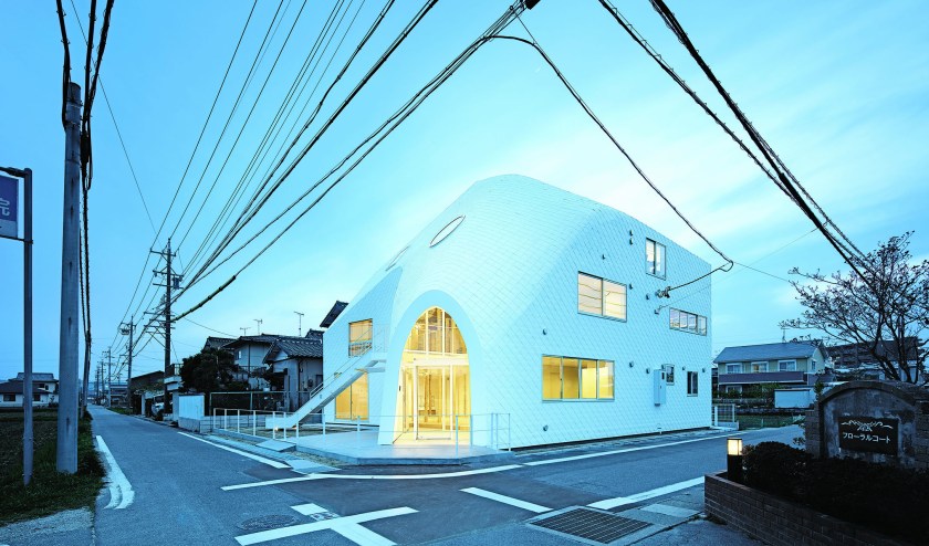Clover House, 2012–2016, Okazaki, Aichi, Japan. (Koji Fuji/Published by Phaidon)