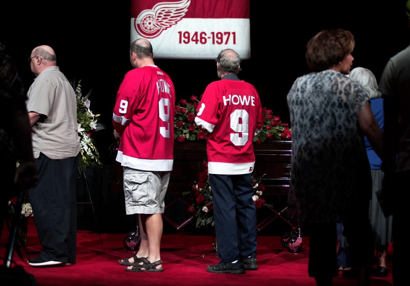 Mourners and NHL fans pay their respects to legendary hockey Hall of Famer Gordie Howe at his visitation at Joe Louis Arena June 14, 2016 in Detroit Michigan. Howe, known as "Mr. Hockey", played for the Detroit Red Wings for 25 years, and scored 801 goals in his career. His funeral service will be held tomorrow, June 15, at the Cathedral of the Most Blessed Sacrament in Detroit. (Bill Pugliano/Getty Images)