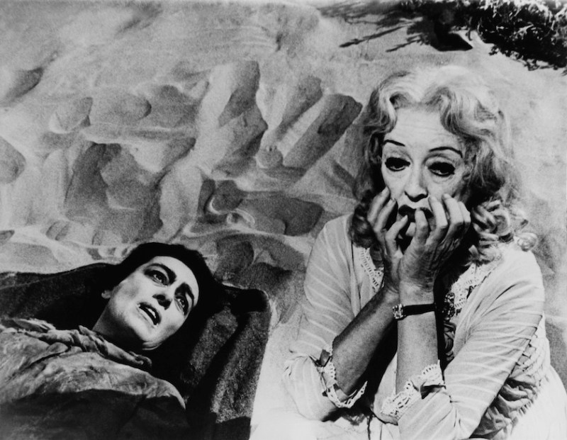 UNITED STATES - JANUARY 01: Joan Crawford And Bette Davis In The Movie Whatever Happened To Baby Jane. 1962 (Photo by Keystone-France/Gamma-Keystone via Getty Images)