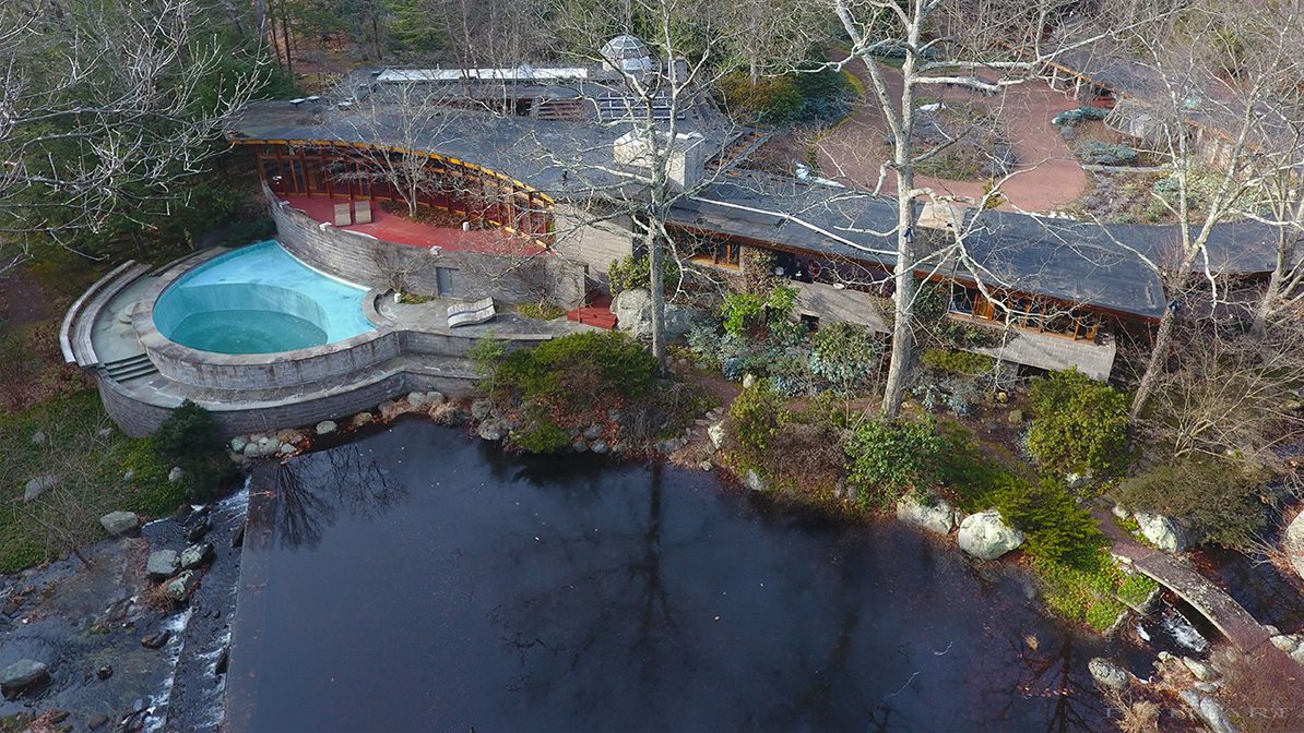 Frank Lloyd Wright's Running Water House