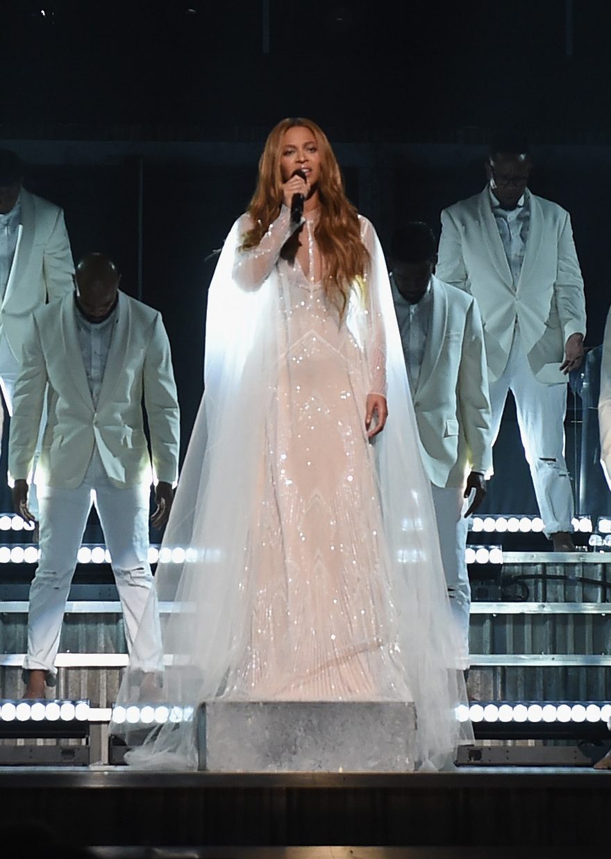 LOS ANGELES, CA - FEBRUARY 08:  Recording Artist Beyonce performs onstage during The 57th Annual GRAMMY Awards at the STAPLES Center on February 8, 2015 in Los Angeles, California.  (Photo by Larry Busacca/Getty Images for NARAS)