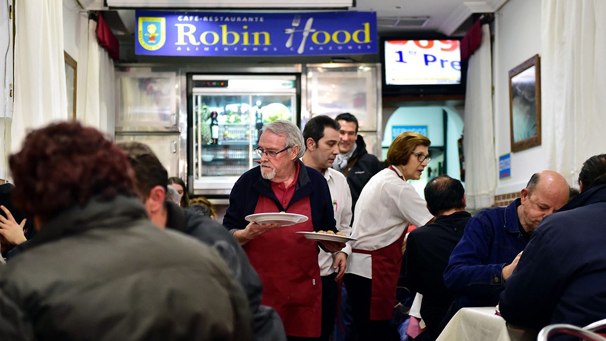 Robin Hood Restaurant Charges the Rich to Feed the Poor