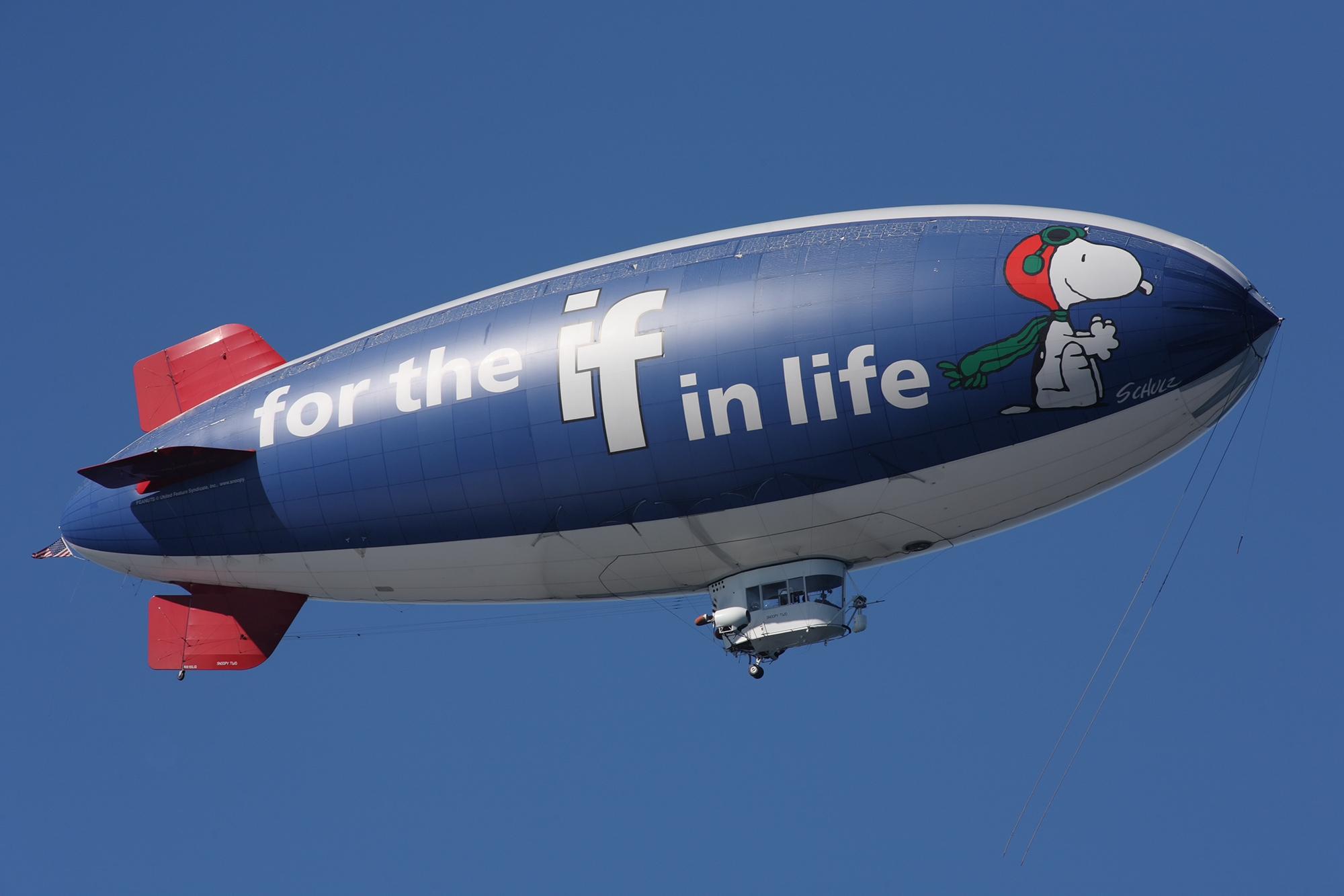 MetLife Blimp, Snoopy, Airship