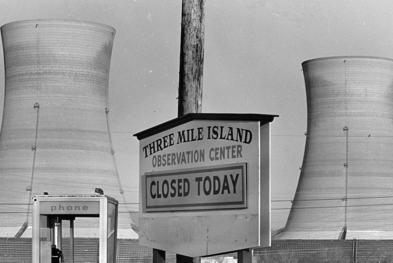 A sign announces the closing of the observation center for the Three Mile Island nuclear plant in Pennsylvania, following an accident on March 28, 1979. A pump failed in the reactor cooling system, shutting down the plant and threatening a nuclear meltdown. (Photo by Owen Franken/Corbis via Getty Images)