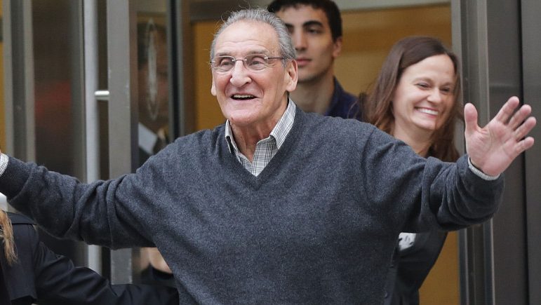Alleged Bonanno crime family captain Vincent Asaro walks with his lawyers outside of a Brooklyn court house after a jury found him not guilty of one count of racketeering conspiracy and two extortion-related counts on November 12, 2015 in New York City (Spencer Platt/Getty Images)