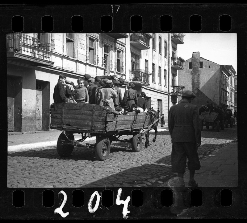 Lodz ghetto: Children being transported to Chelmno nad Nerem; (renamed Kulmhof) death camp (Henryk Ross/Art Gallery of Ontario)