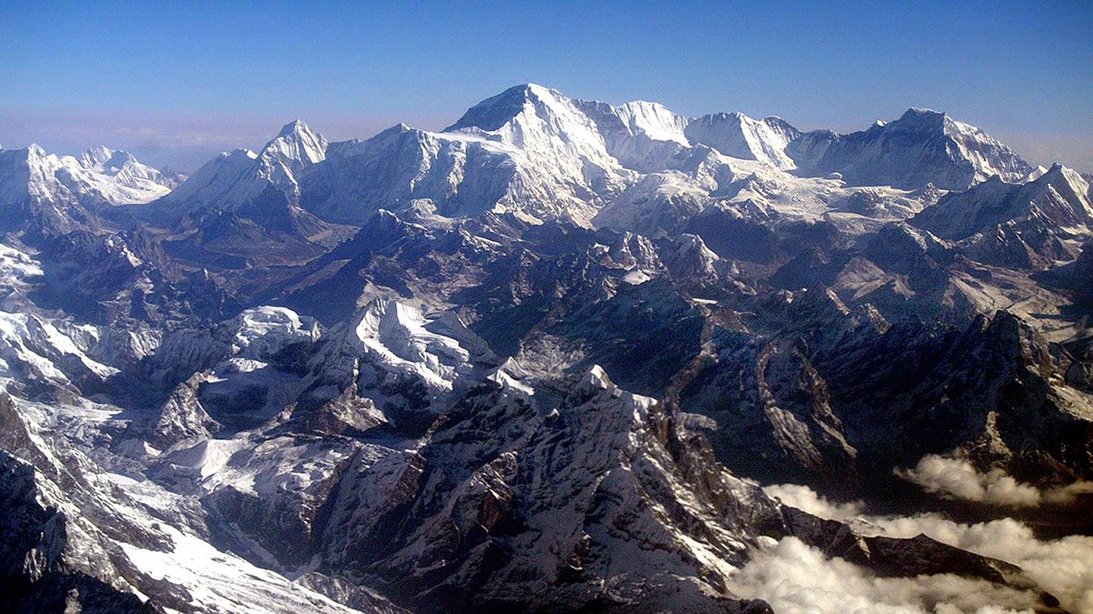 You Can Now Eat Breakfast on Mount Everest