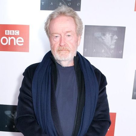 Ridley Scott Believes Aliens Exist and They're Coming for You