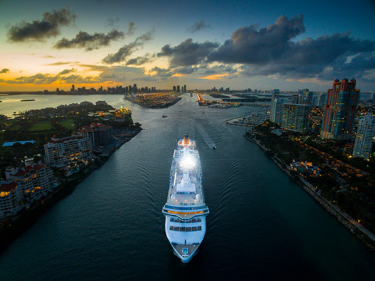 Dronescapes: The New Aerial Photography from Dronestagram