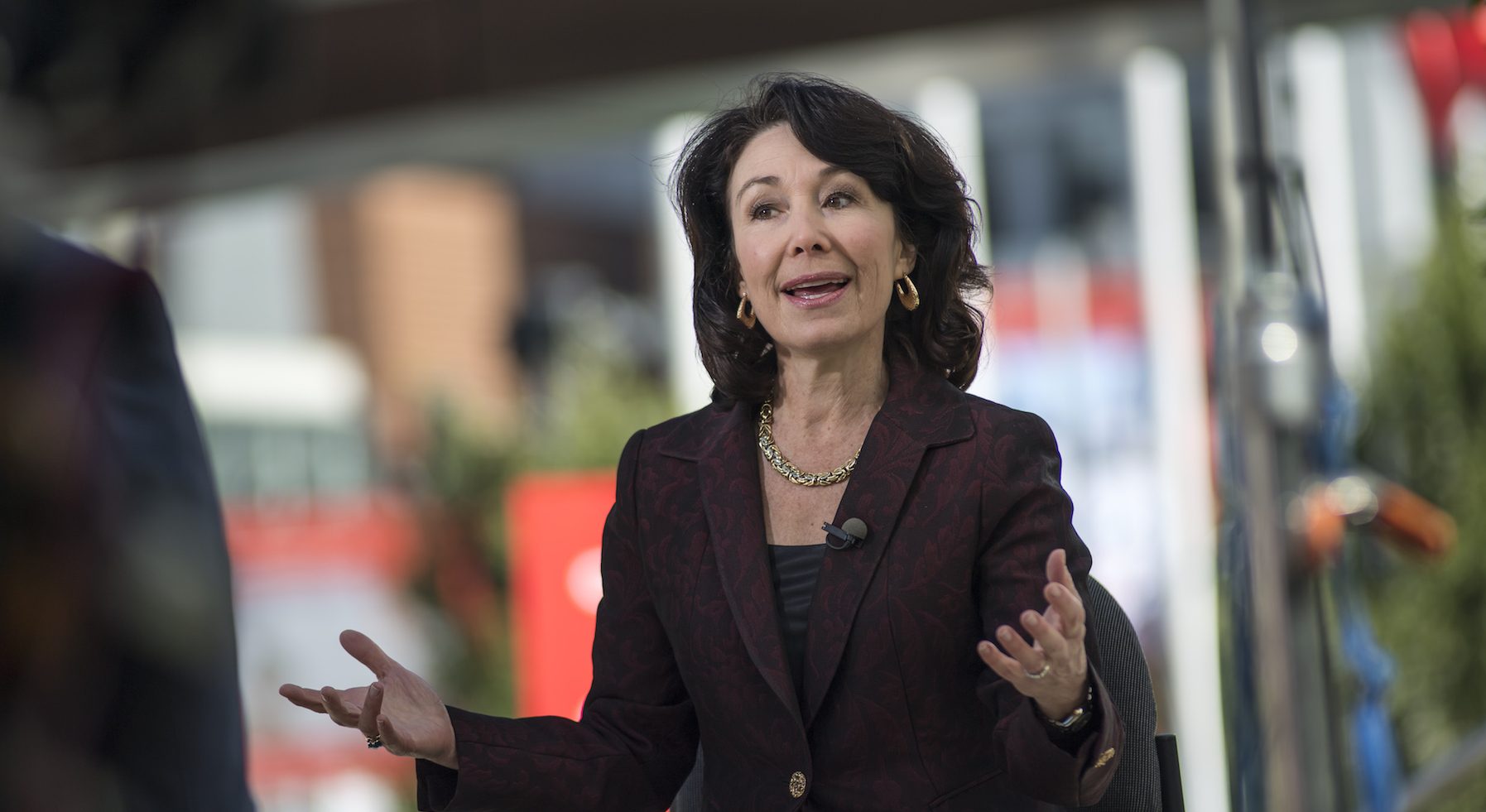 The Surprising, Reverse Gender Pay Gap Among Top CEOs of Corporate America