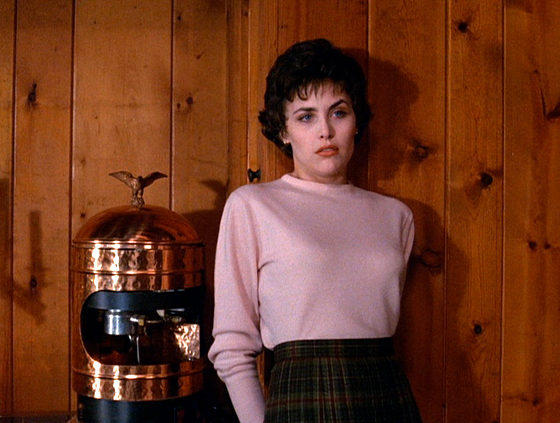 Everything You Need to Know About 'Twin Peaks' Before the Revival Airs