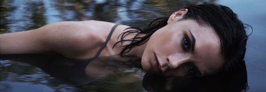 Victoria Beckham Stuns in New Vogue Netherlands Photo Spread