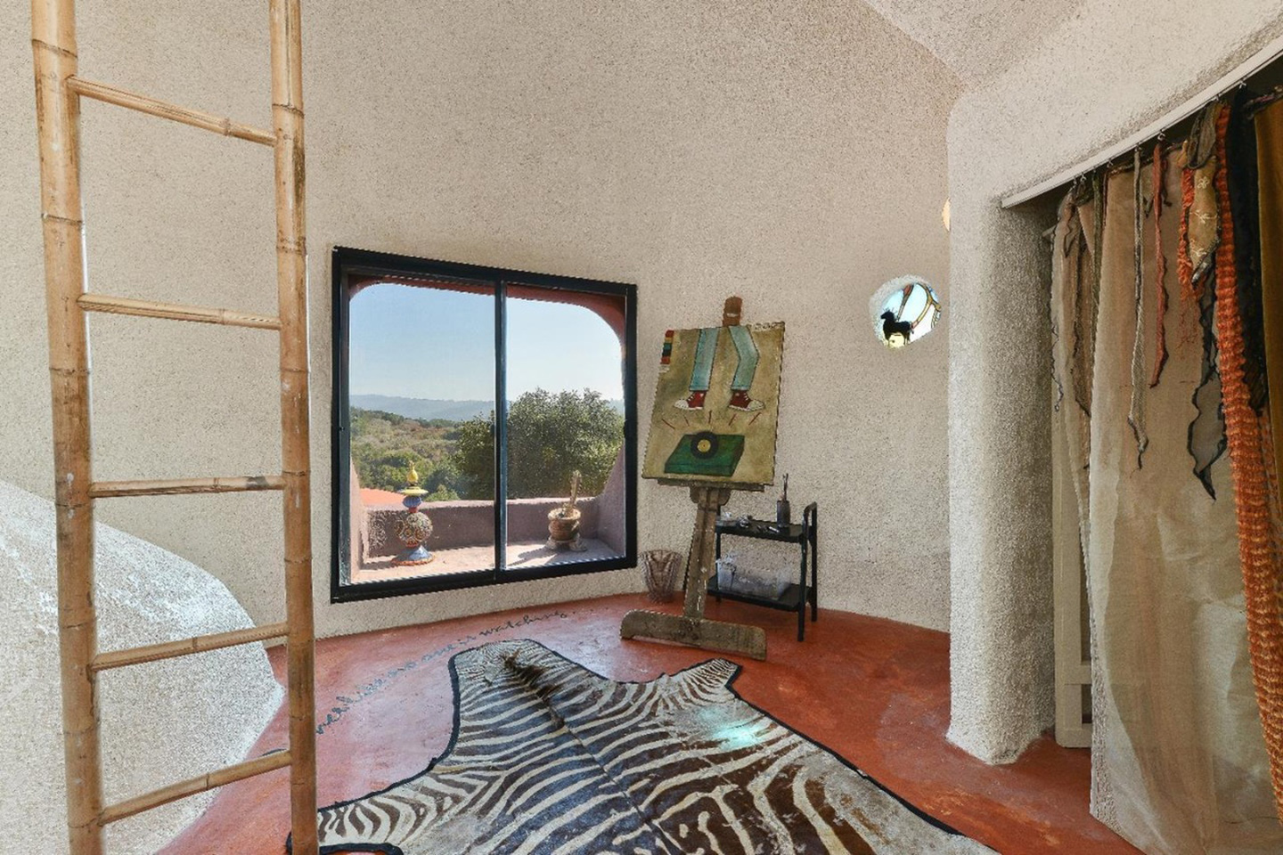 Flintstones house