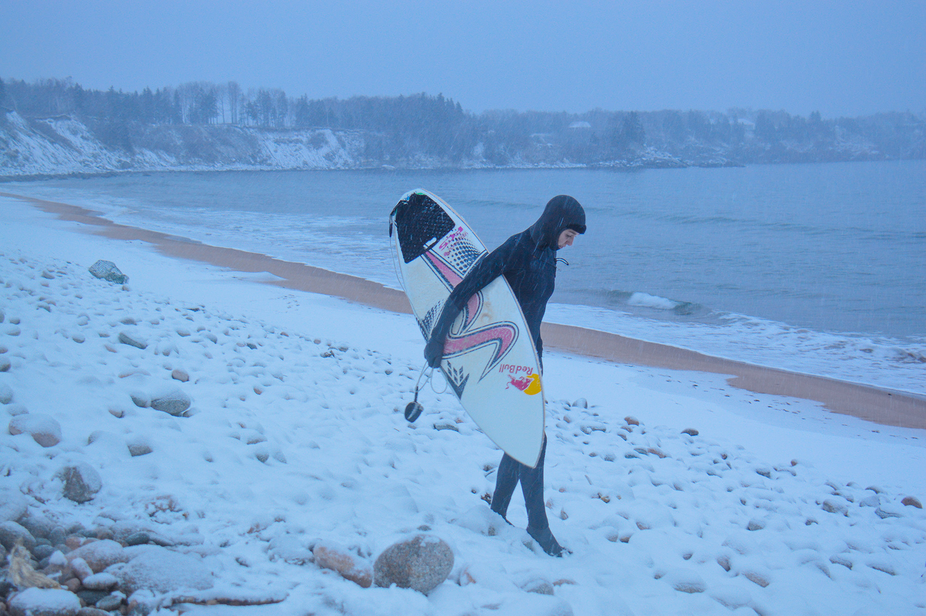 Surfing the East Coast With Top Women Surfers