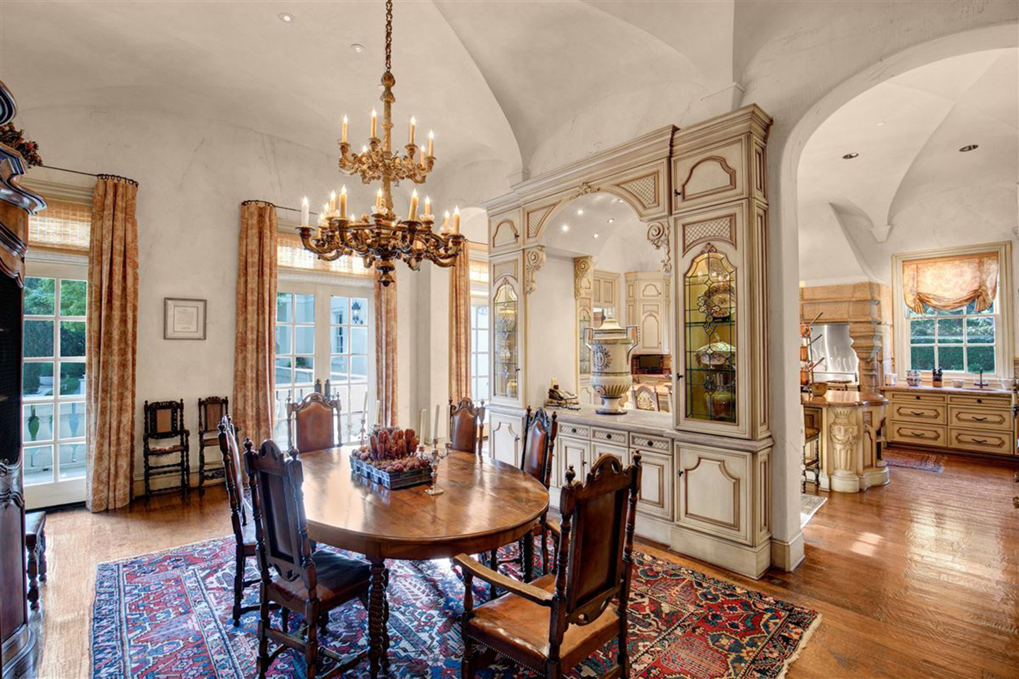 10777 Strait, Dallas, TX